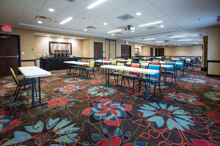 Hampton Inn & Suites Toledo / Westgate