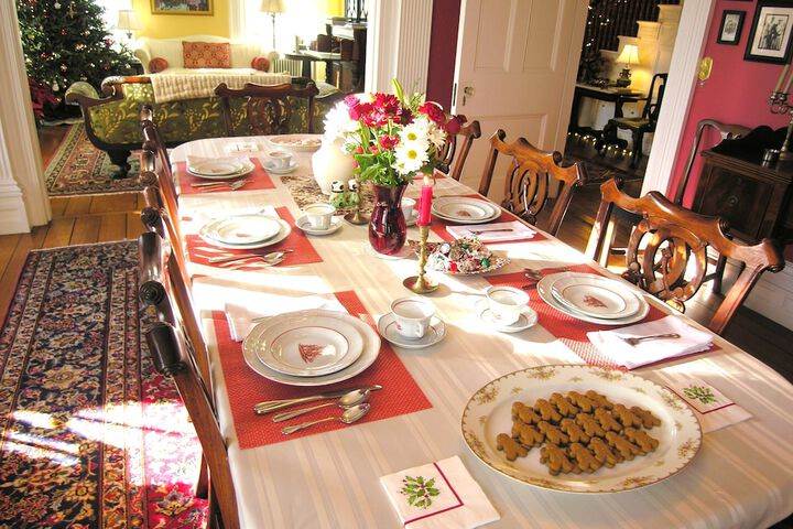 Delano Homestead Bed & Breakfast