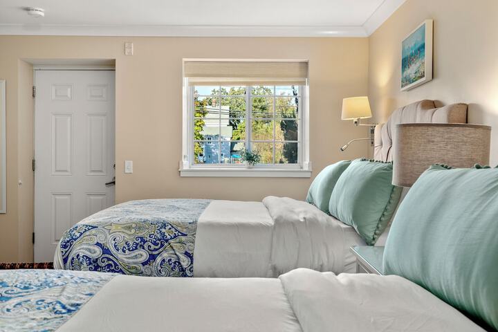 Guest House Suites