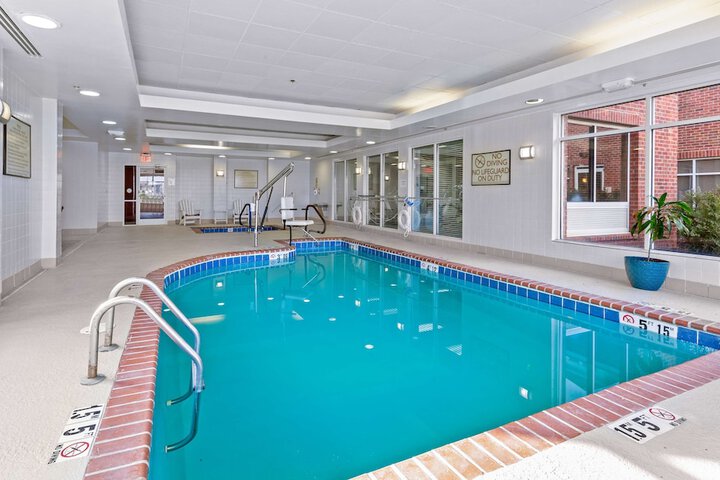 Pool 10 of 127