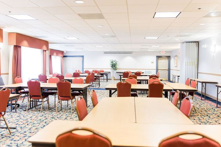 Country Inn & Suites by Radisson Helen, GA