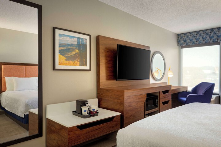 Room 19 of 24