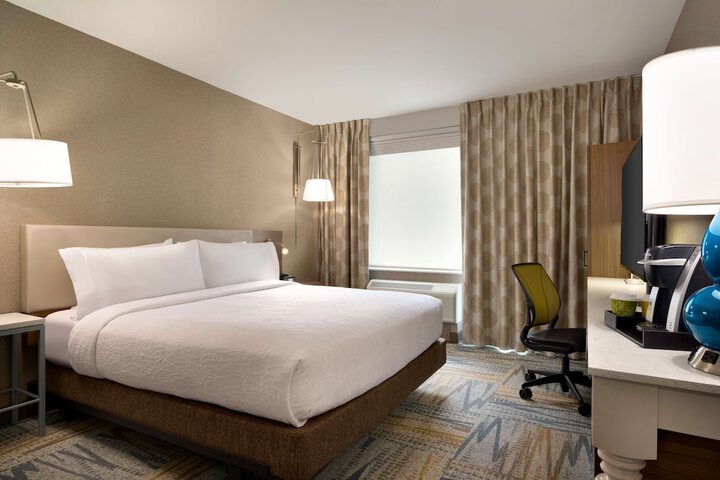 Room 12 of 41