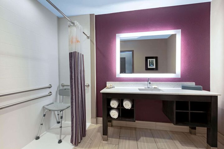 La Quinta Inn & Suites by Wyndham West Monroe