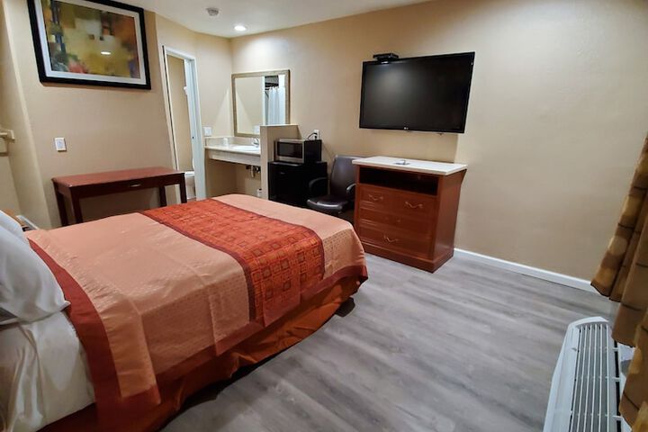 Budget Inn Motel