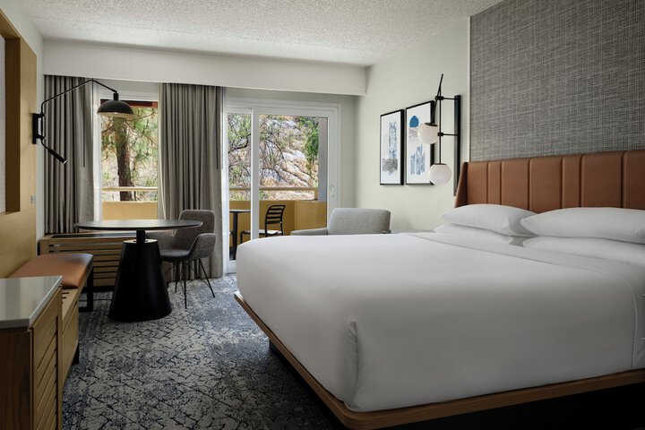 Sheraton Agoura Hills Hotel
