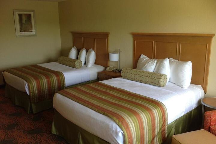 Room 37 of 54