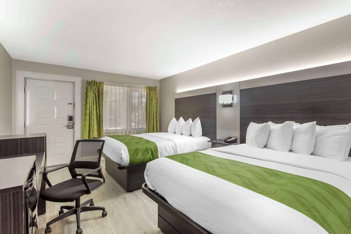 Room 16 of 30