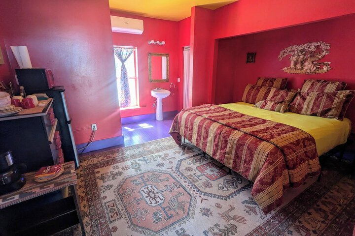 Room 249 of 286