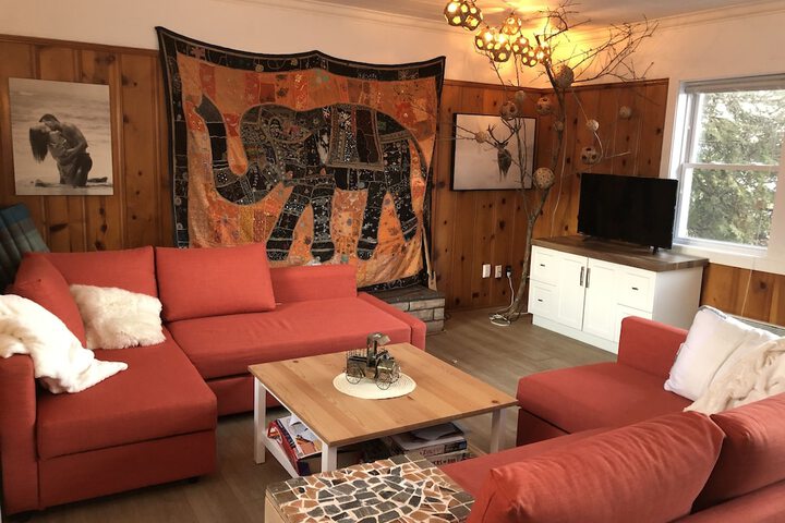 Room 30 of 46