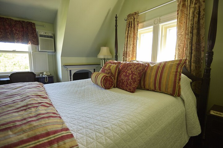 Victorias Historic Inn