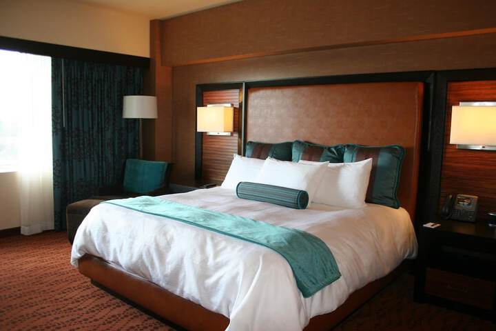 Room 21 of 30