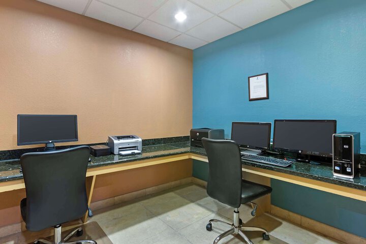 Best Western Sonora Inn & Suites