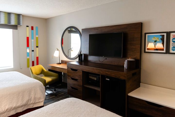 Room 19 of 37