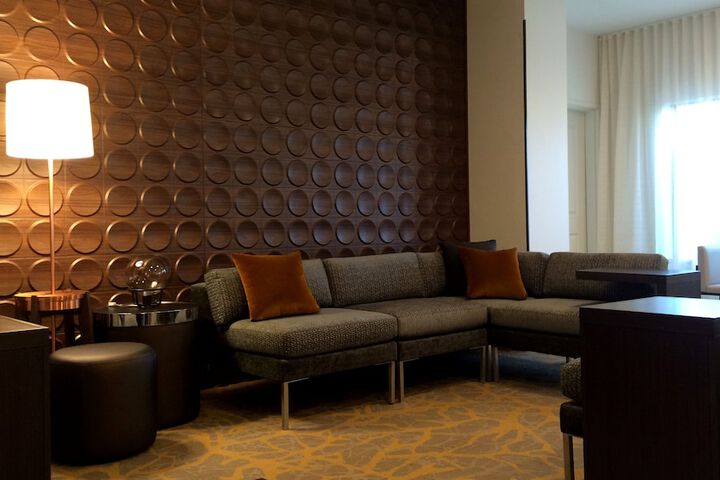 Hotel Interior 4 of 17