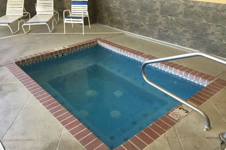 Spa 38 of 41