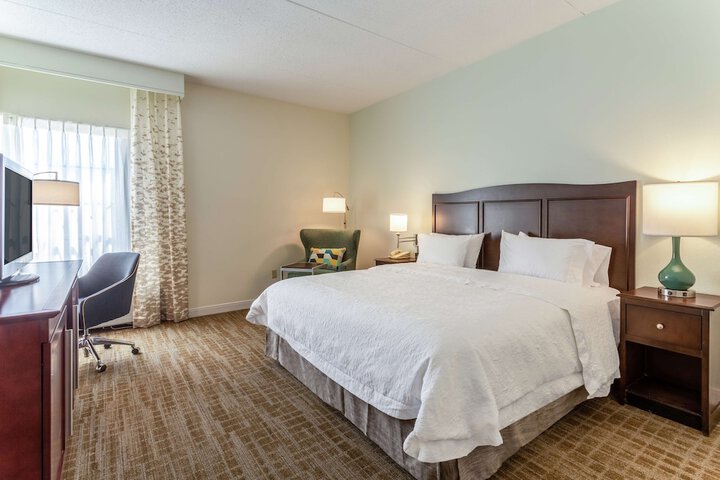 Hampton Inn Boston / Peabody