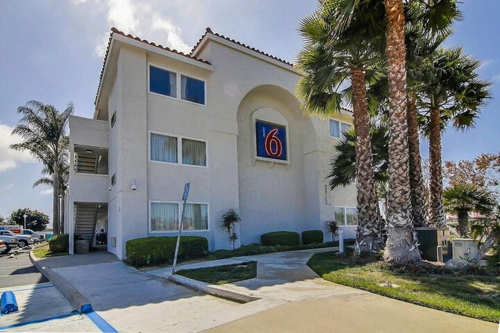 Hotel 2 of 43