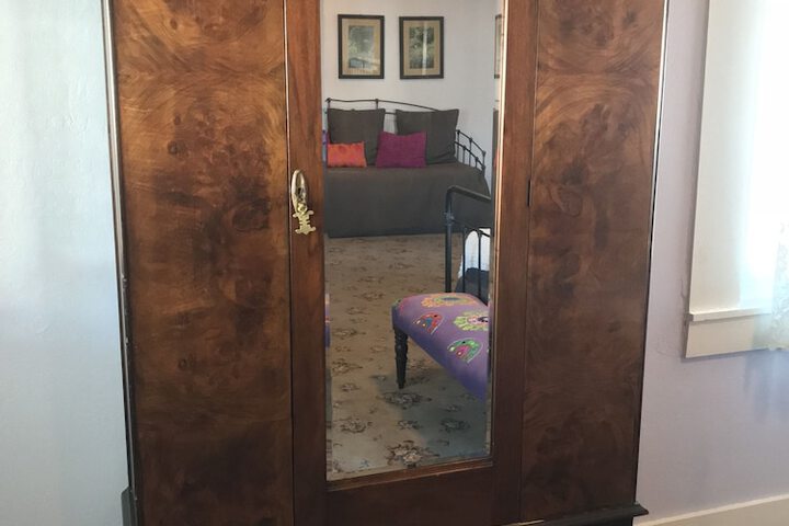 Room 13 of 65