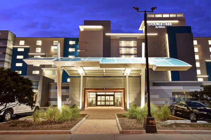 Hotel 5 of 54