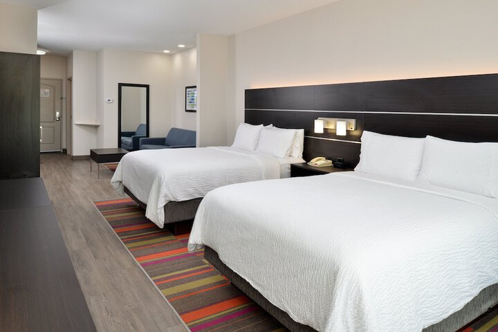Holiday Inn Express & Suites Carthage by IHG