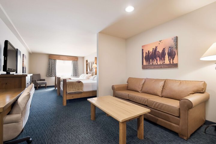 Best Western Plus Kentwood Lodge