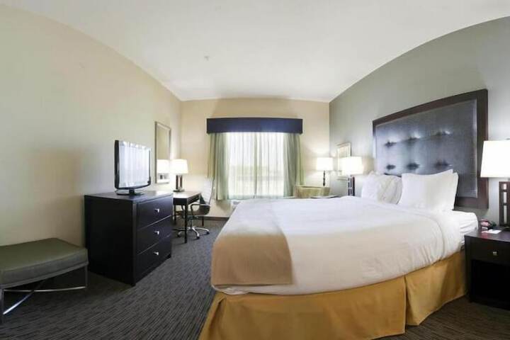 Holiday Inn Express Hotel & Suites Waycross by IHG
