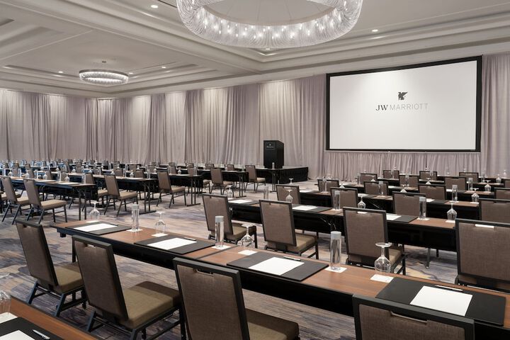 JW Marriott Tampa Water Street