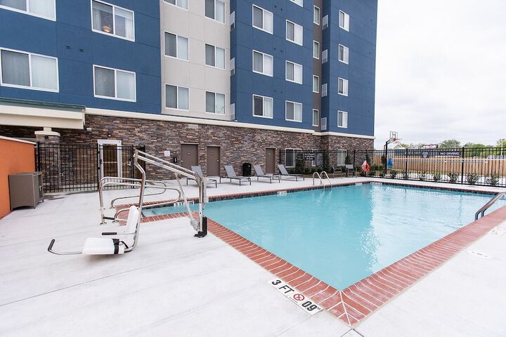 Pool 5 of 60