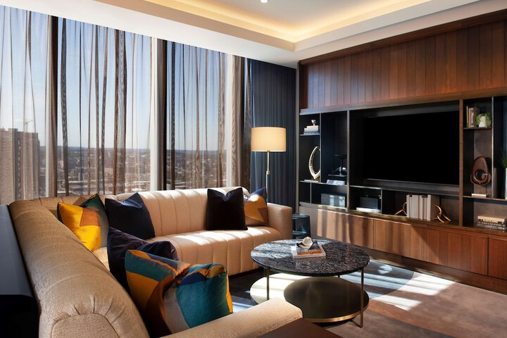 Room 28 of 130