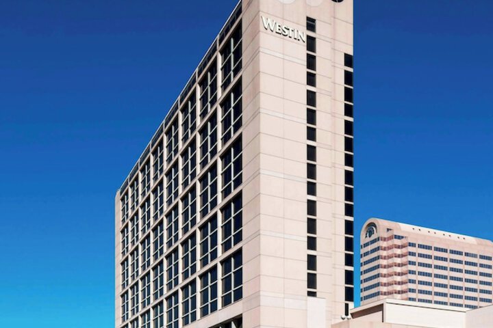 Hotel 2 of 64