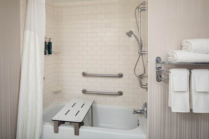 Doubletree by Hilton Washington DC Silver Spring