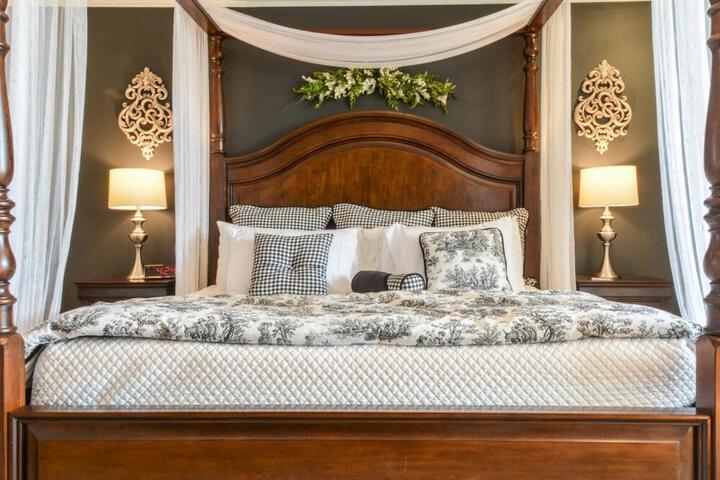 Barren Breeze Bed and Breakfast