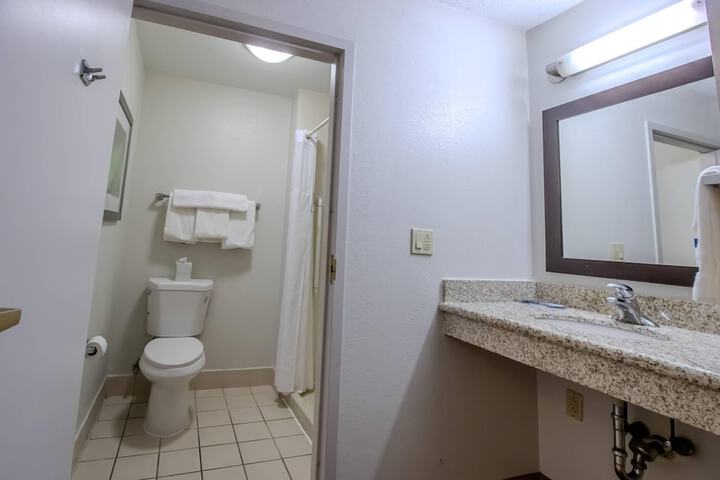 Country Inn & Suites by Radisson Convention Center