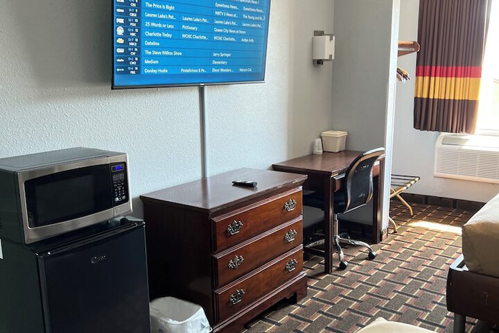 Americas Best Value Inn & Suites Albemarle