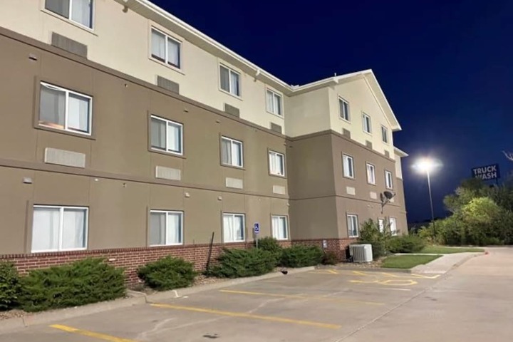 Hotel 3 of 28