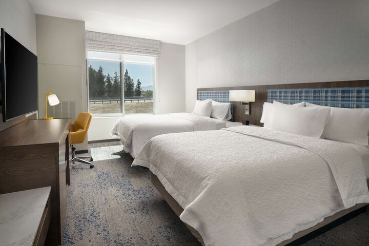 Room 22 of 35