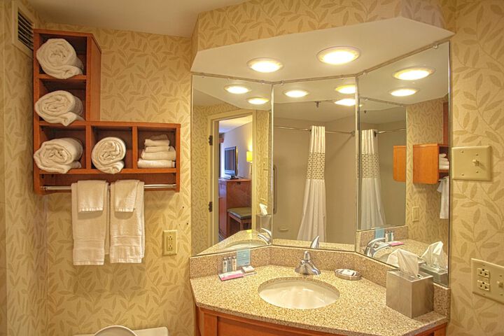 Hampton Inn Wheeling