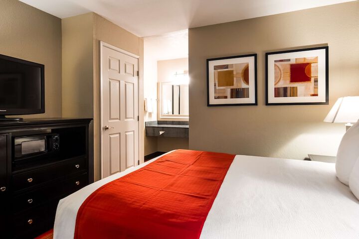 Best Western Willows Inn