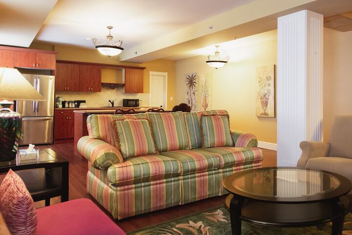Grant Hall Hotel