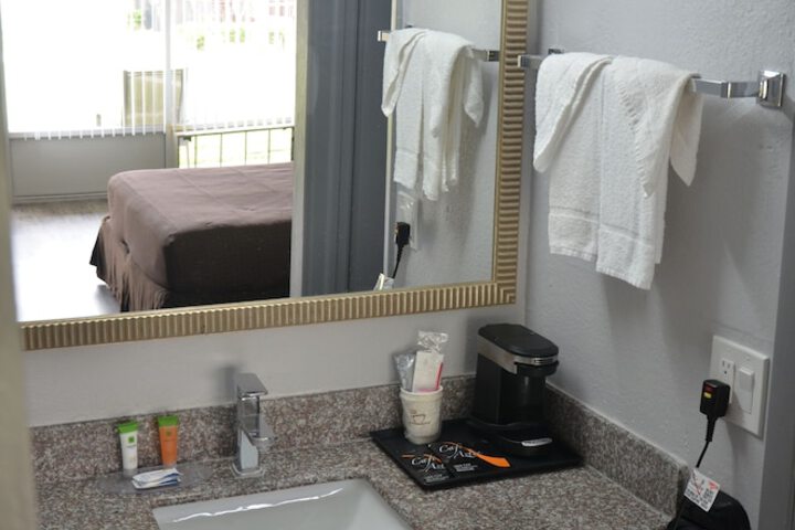 Room 46 of 67
