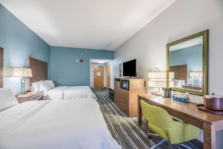 Room 19 of 36