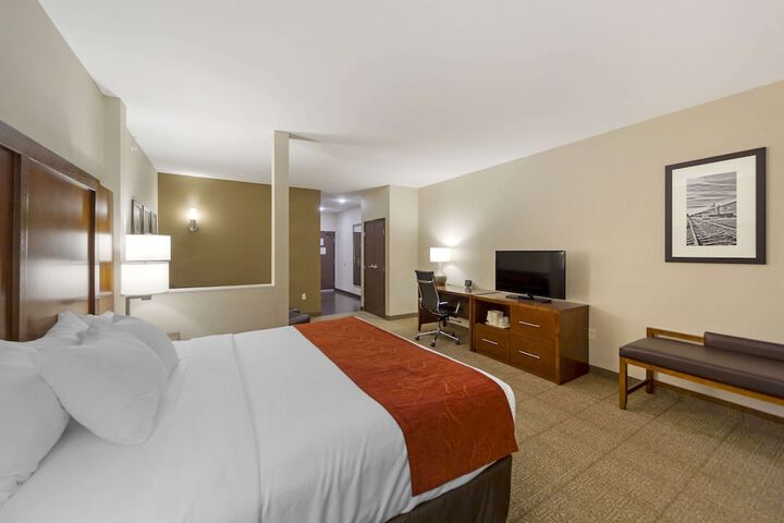 Room 12 of 40