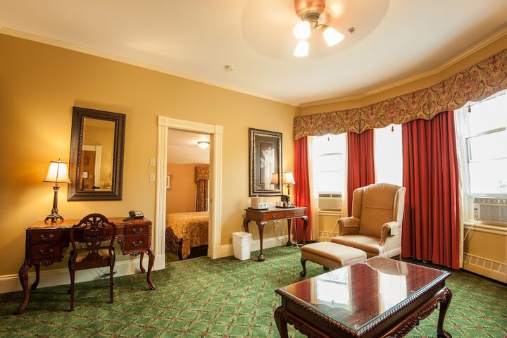 Room 36 of 68
