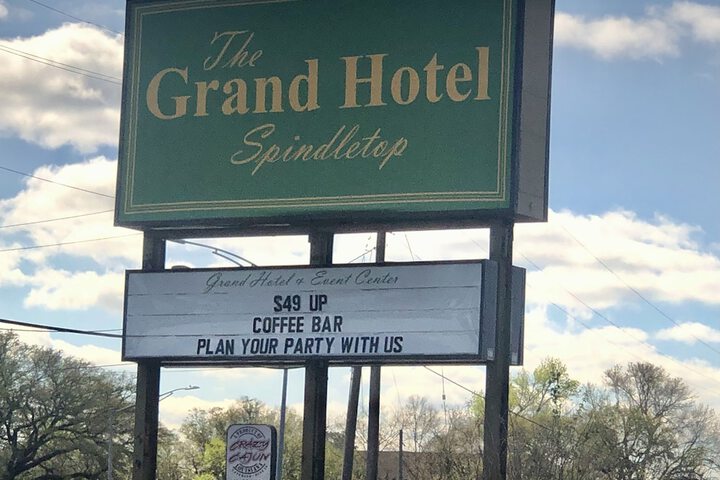 Hotel 7 of 94