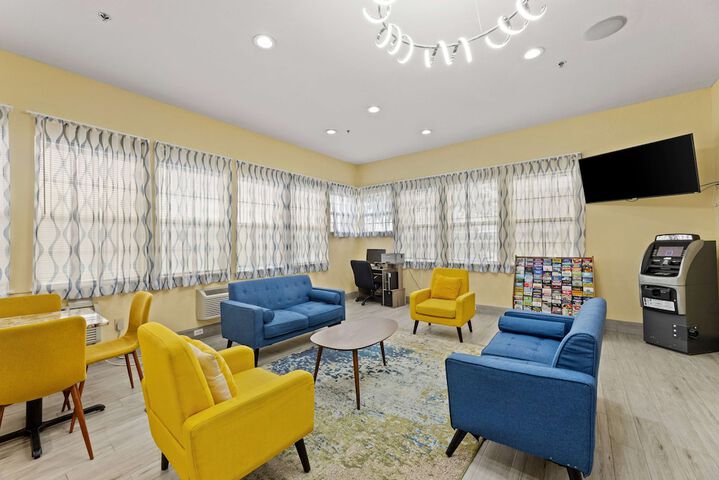 Hotel Interior 17 of 68