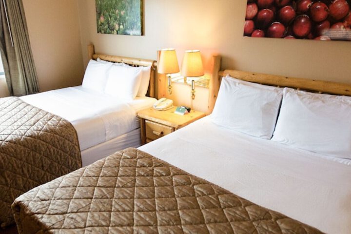 Cranberry Country Lodge