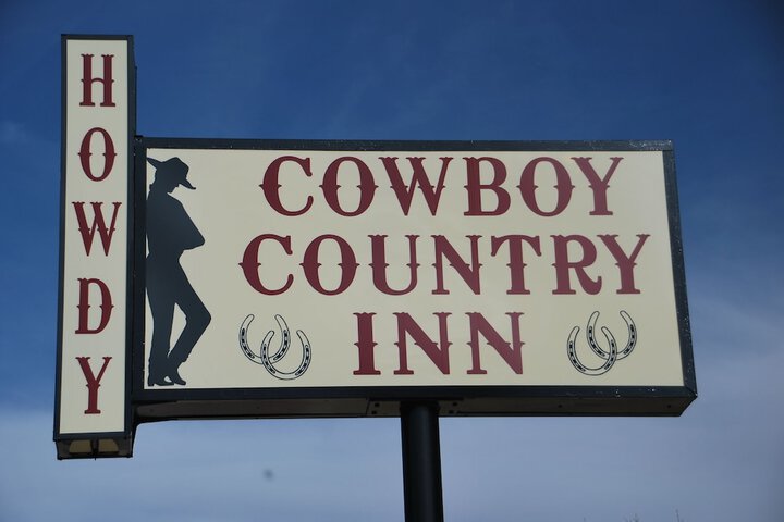 Hotel 5 of 128