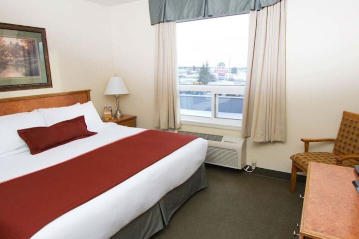 Room 14 of 28