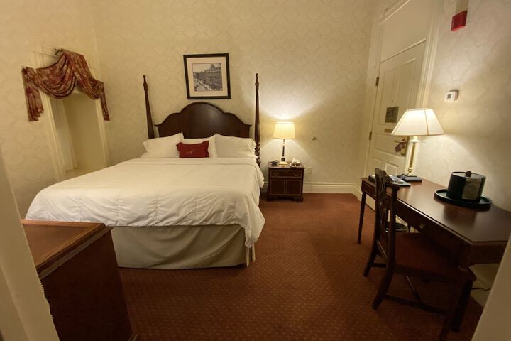 Room 30 of 55